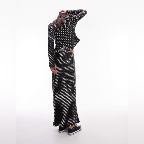 Topshop satin jacquard bias maxi skirt and top in mono polka dot - SET - Picture 3 of 16